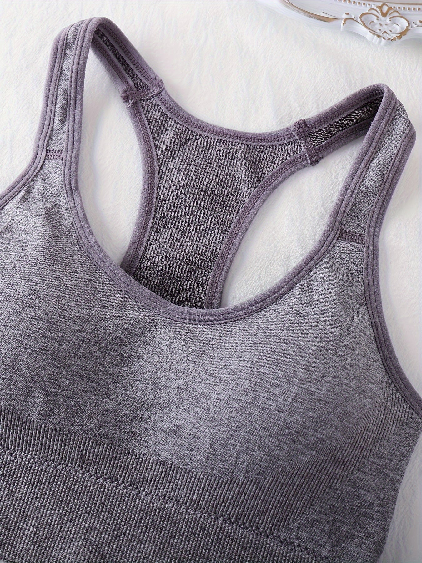 3-Pack Women's Sports Bras, Seamless Racerback Yoga Fitness Tank Tops,