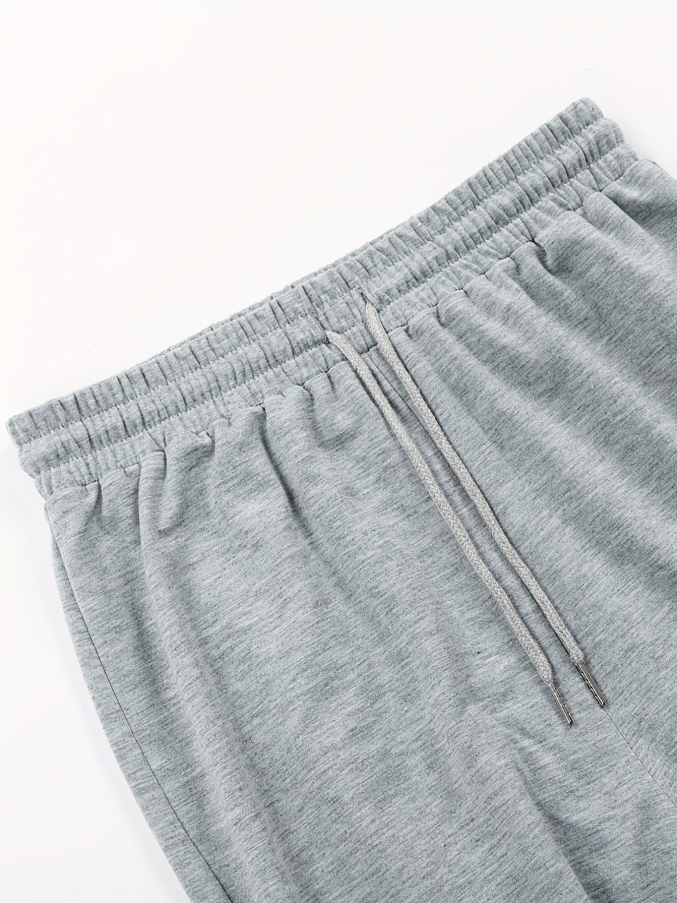 Cropped Workout Tank Top & Drawstring Jogger Pants Outfits,