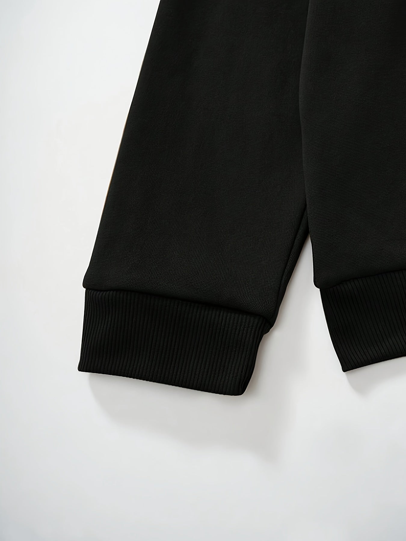 Men's Fleece-Lined Hoodie with Kangaroo Pocket