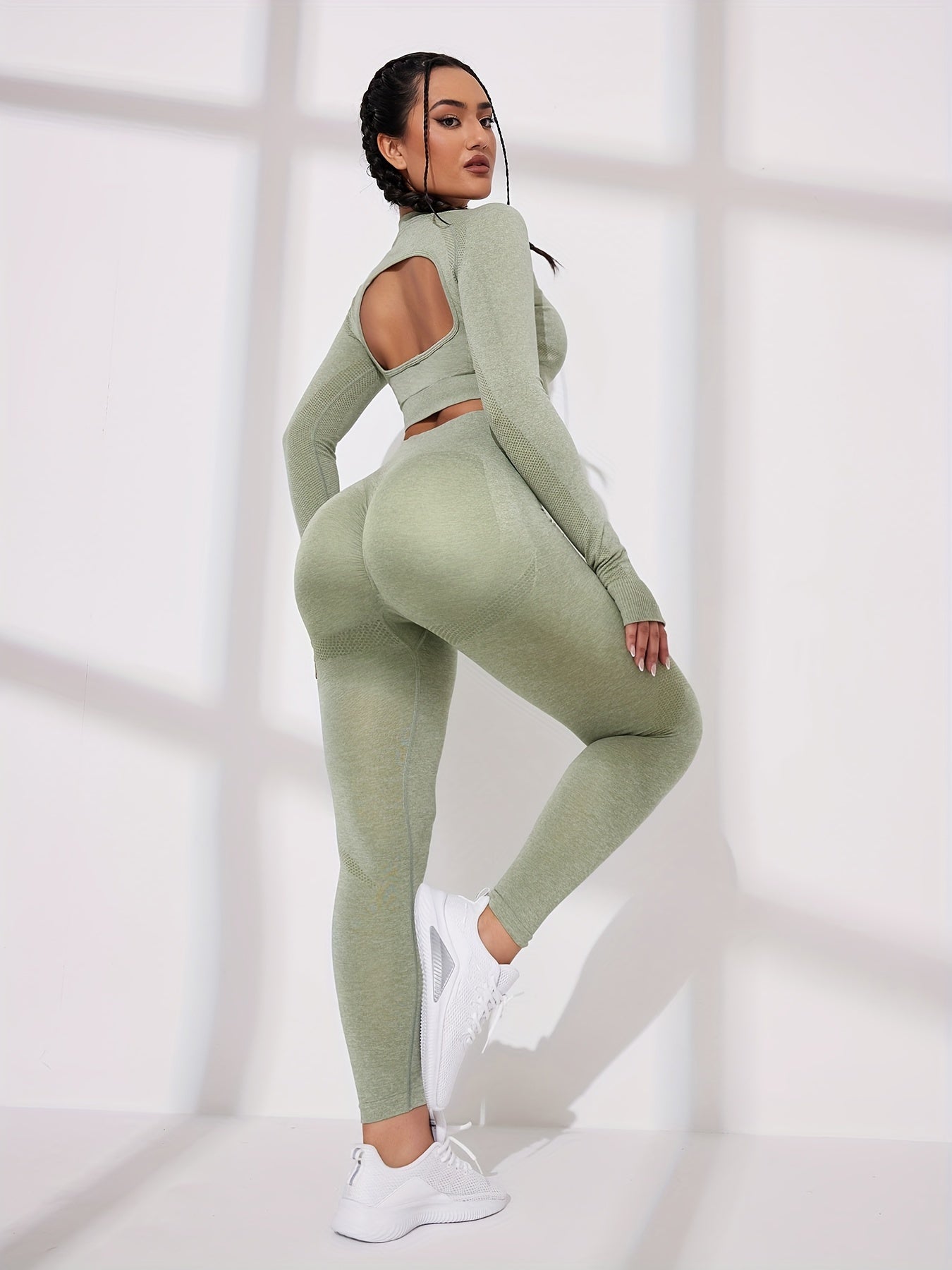 2Pcs Plain Sporty Set, Round Neck Long Sleeves Backless Top & High Waist Running Pant Sports Suit,